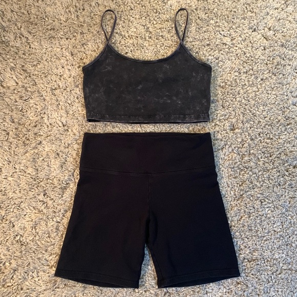3 pieces. TNA Aritzia High Waisted Shorts and Bra Top Size M with Tank Size S - Picture 3 of 14